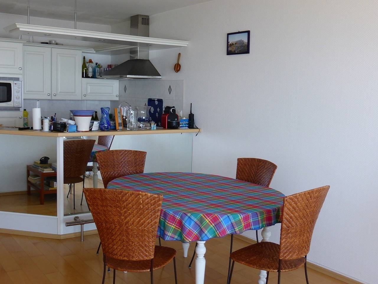Apartamento entero, Apartamento T3 frente al mar con aparcamiento, 5 plazas in Les Sables-d'Olonne, Vandea