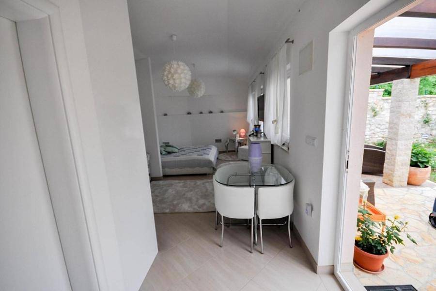 Casa de vacaciones para 2 personas con jardín in Umag, Region de Umag