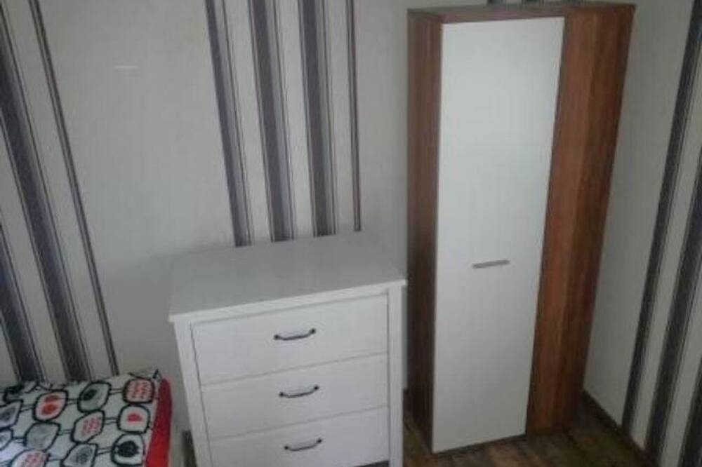 Ganze Wohnung, Bungalow am Lübbesee mit Terrasse - Bungalow in Ahrensdorf, Templin