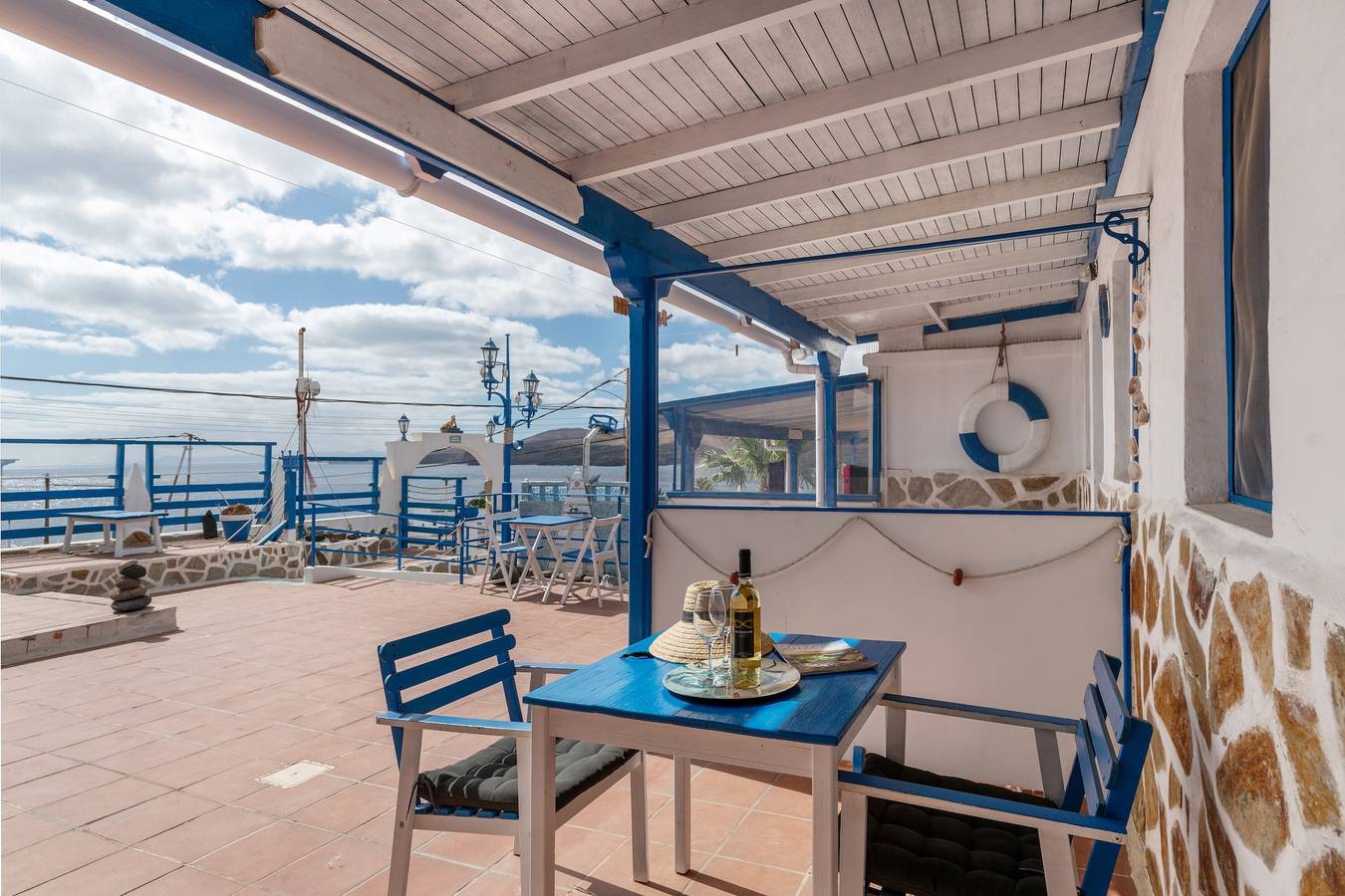 Appartement 4 à « Ventanas de Lanzarote » avec Wi-Fi et terrasse partagée, vue mer in Quemada Beach, Lanzarote
