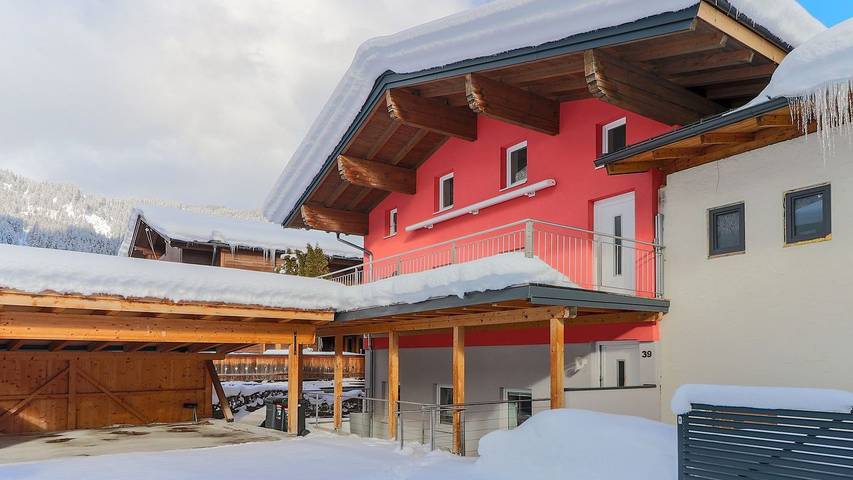 Ferienhaus für 16 Personen, mit Garten und Balkon sowie Sauna am Großvenediger