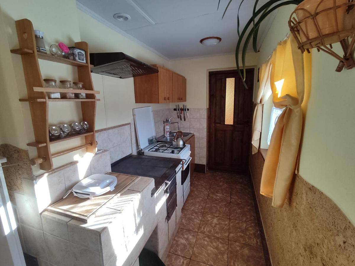 Three-Bedroom Chalet in Karpaty (Polska)