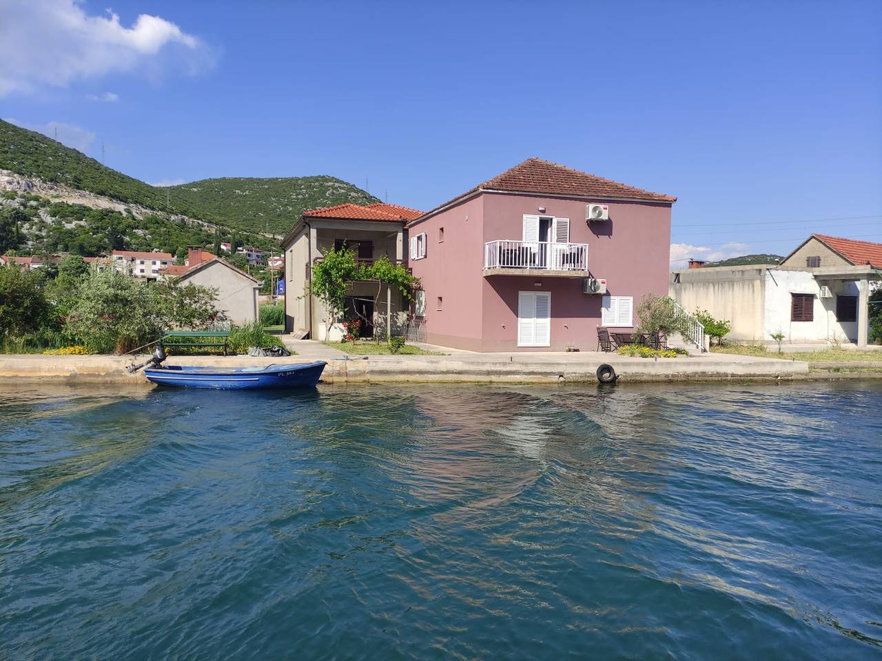 Ganze Wohnung, 2-Zimmer-Ferienwohnung mit Balkon Rogotin, Usce Neretve A-23141-a in Rogotin, Dubrovnik-Neretva