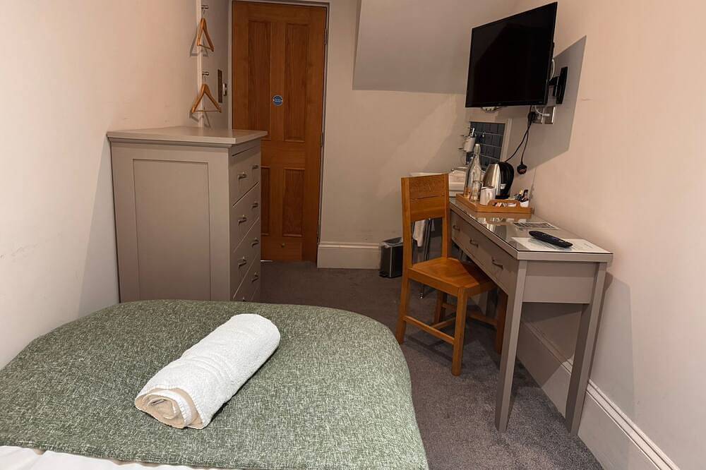 Single Room at Regency Guest House in Market Ward, Cambridge