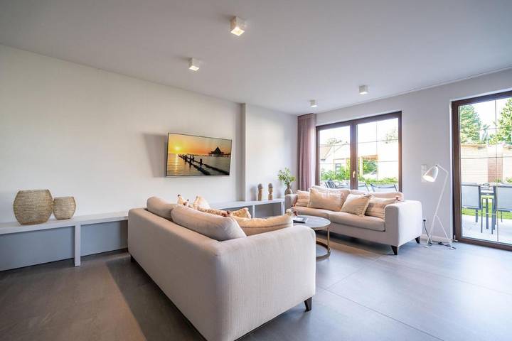 Ferienhaus für 8 Personen, mit Balkon und Terrasse sowie Sauna