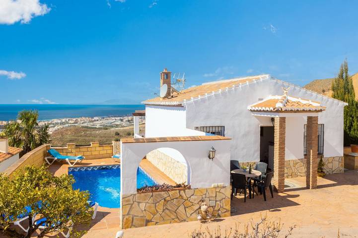 Casa rural para 6 personas, con terraza además de vistas al mar y jardín en Torrox - 4