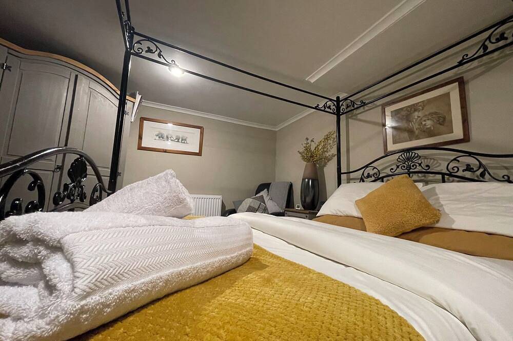 “Quirky Cottage” 2 double rooms in Dumfries und Galloway