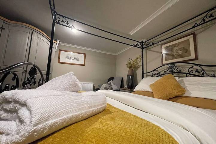 “Quirky Cottage” 2 double rooms in Dumfries und Galloway