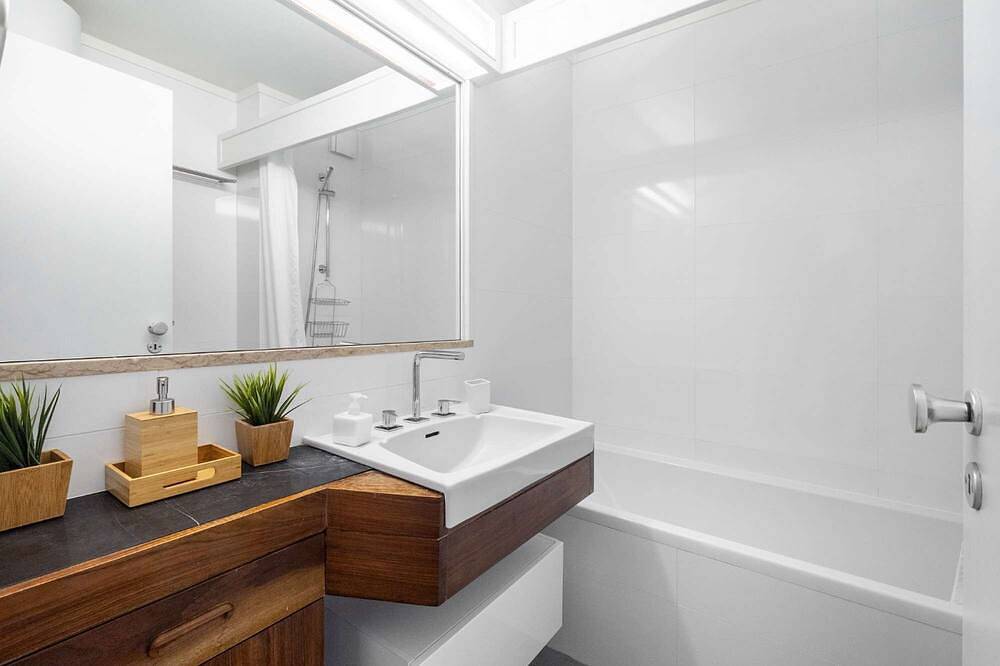 Ganze Wohnung, Study & Surf: Carcavelos 1-Bed by Beach & Nova Sbe in Carcavelos e Parede, Costa de Lisboa