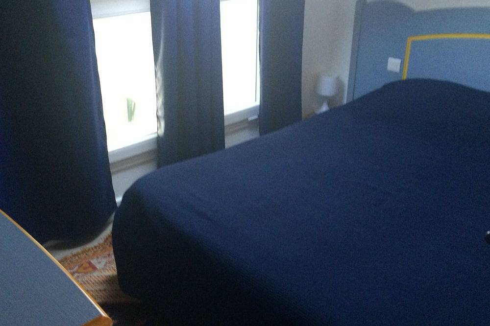 Apartamento entero, Apartamento / Resid Permanente Con piscina, playa a 100m in La Couarde-sur-Mer, Isla de Ré