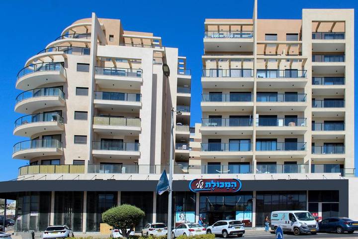 Holiday apartment for 6 people, with balcony and view - 1