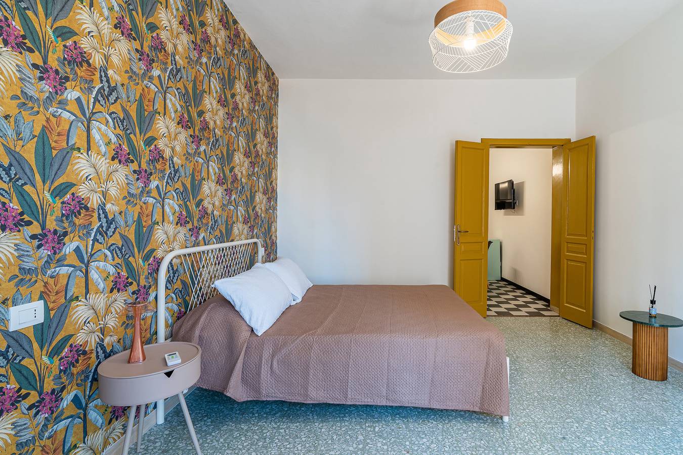 Appartement entier, Appartement 'Iris' avec Balcon, Wi-Fi et Climatisation in Syracuse, Province de Syracuse