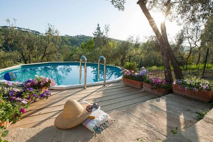 Location de vacances pour 10 personnes, avec jardin et piscine à Impruneta