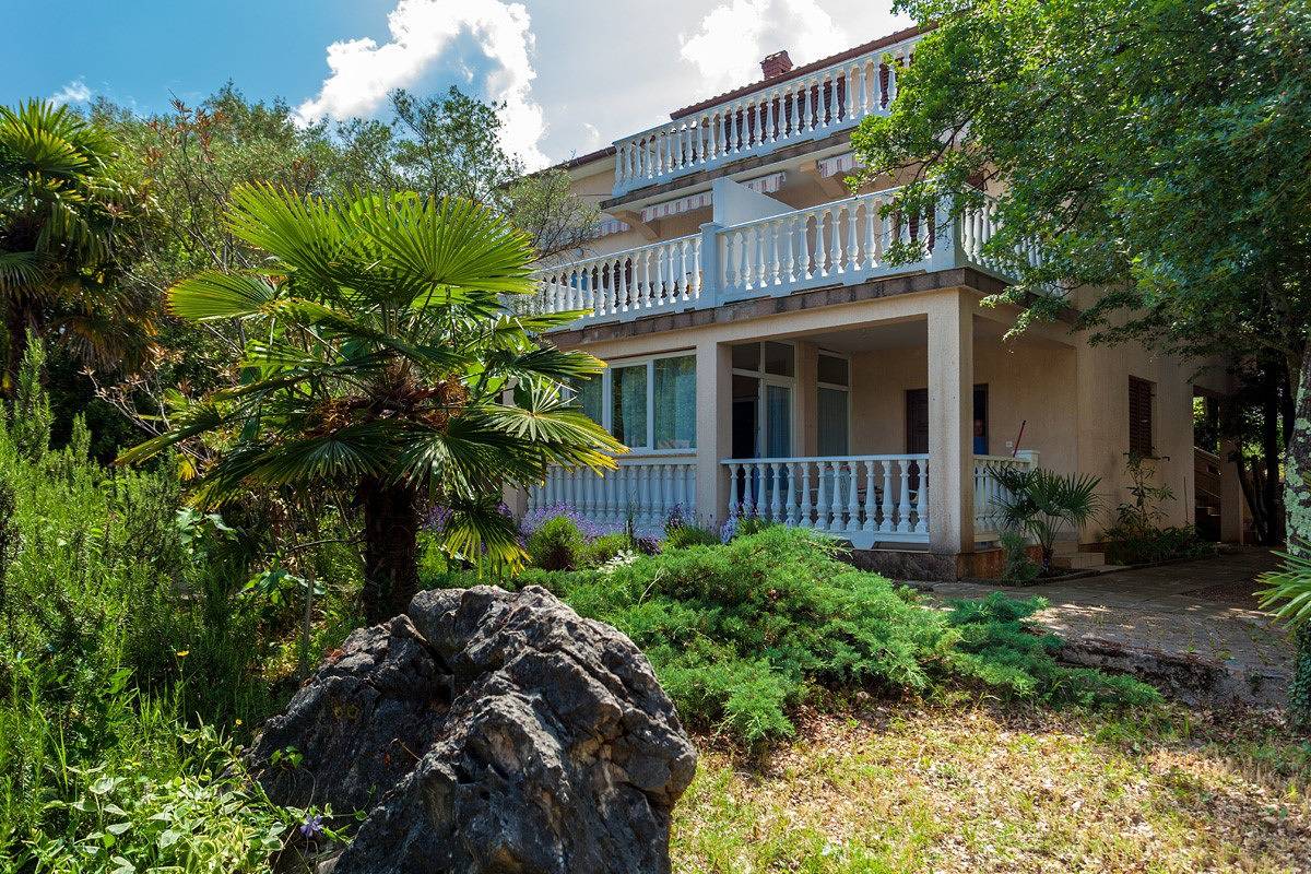 Apartament w Malinskiej 500 m od plaży in Milcetici, Krk