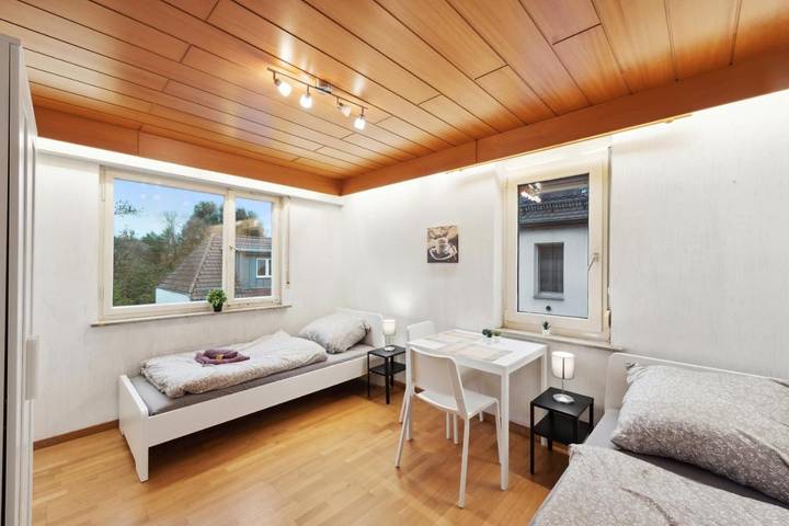 Ferienwohnung für 8 Personen, mit Garten und Ausblick in Waiblingen - 2
