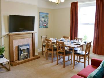 Holiday Rental for 5 People in Sheringham, Norfolk, Photo 2