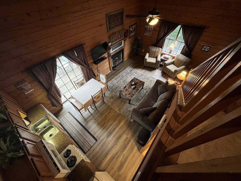 Woods Edge Cabin 4-4 - Keine Reinigungsgebühren !! -Schöner Ort- in Table Rock Lake