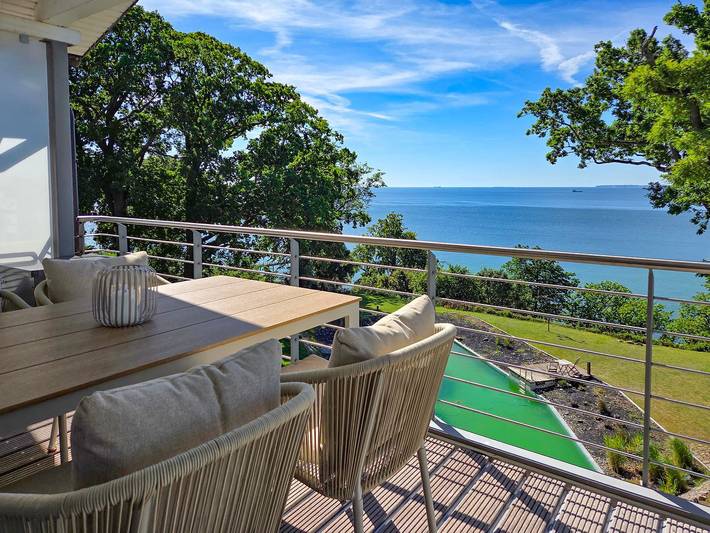 Ferienwohnung für 4 Personen, mit Balkon und Garten sowie Pool und Sauna in Sassnitz