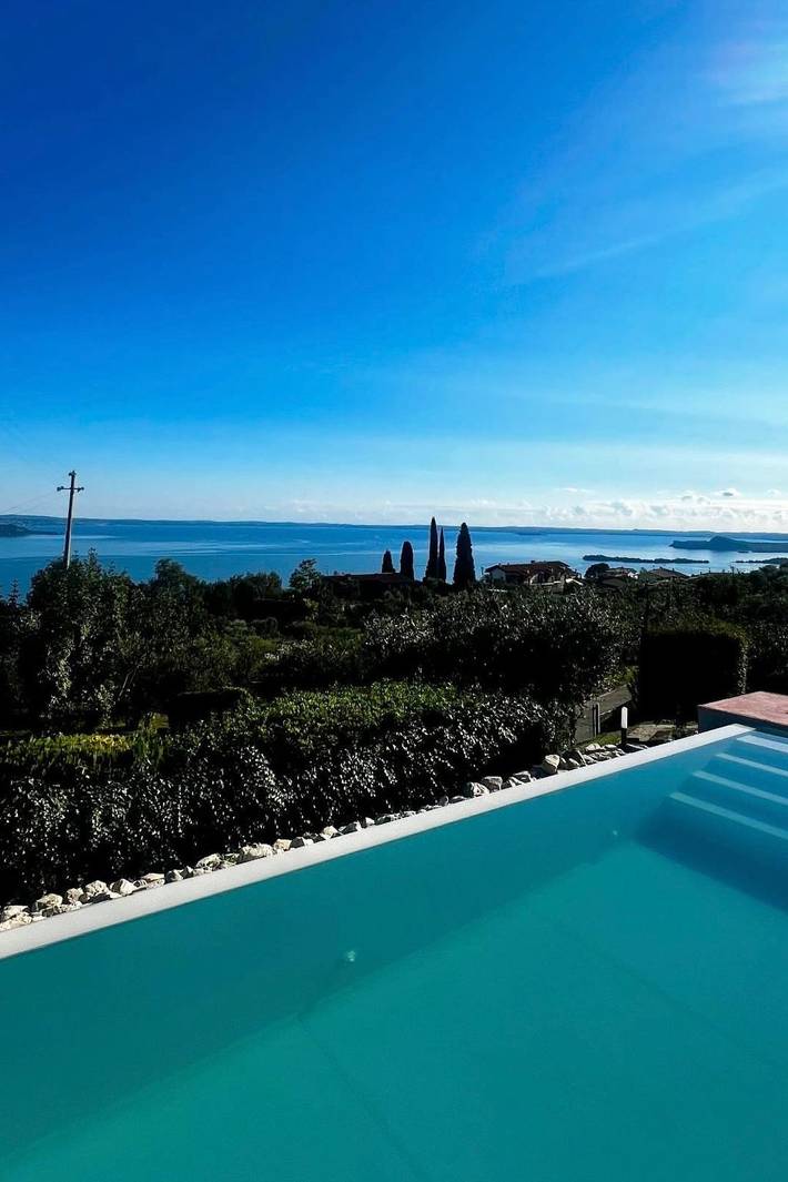 Bungalow für 2 Personen, mit Pool und Garten, mit Haustier in Toscolano-Maderno