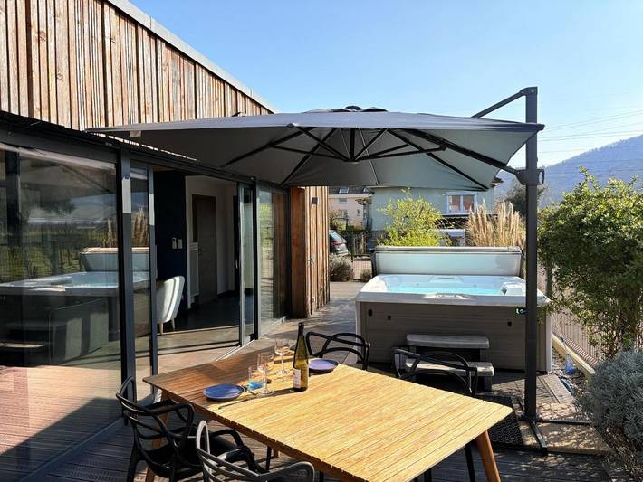 Maison de vacances pour 6 personnes, avec jacuzzi et terrasse à Turckheim