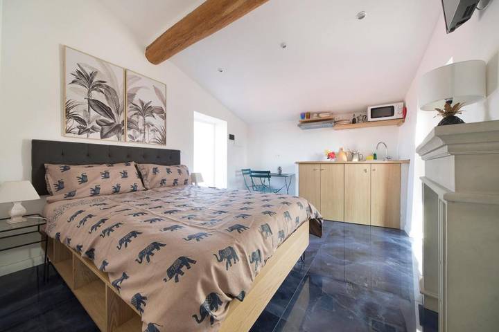 Gîte pour 2 personnes, avec terrasse et vue à Albenga - 3