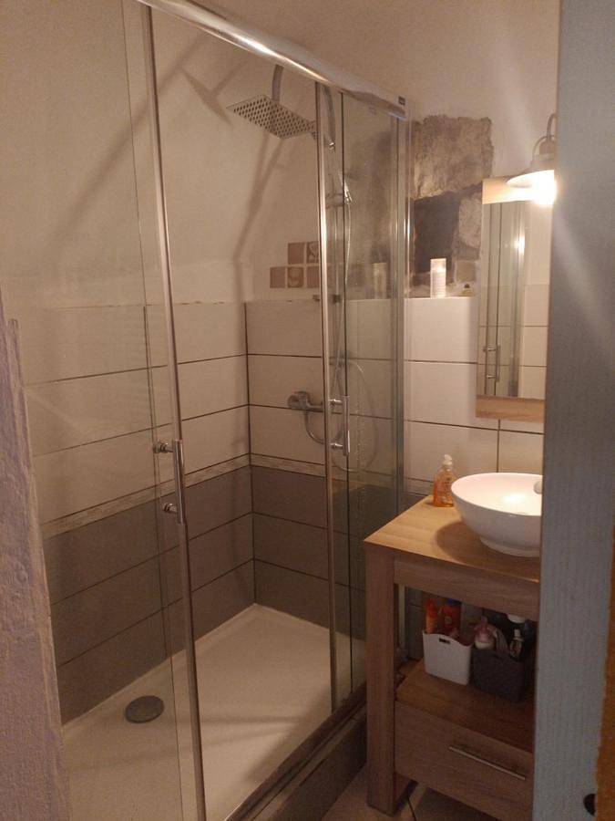 Location de vacances pour 2 personnes, avec terrasse à Chomérac - 4