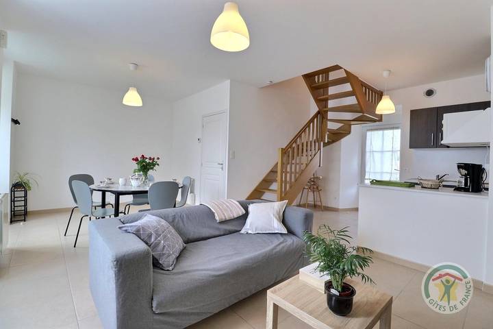 Gîte pour 5 personnes, avec Terrasse ainsi que Jardin et Vue à Amanlis