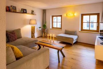 Gîte pour 2 personnes, avec terrasse et vue à Hall in Tirol