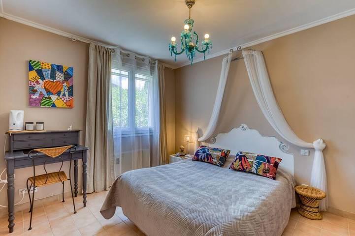 Location de vacances pour 6 personnes, avec jardin et terrasse à Pailhès - 2