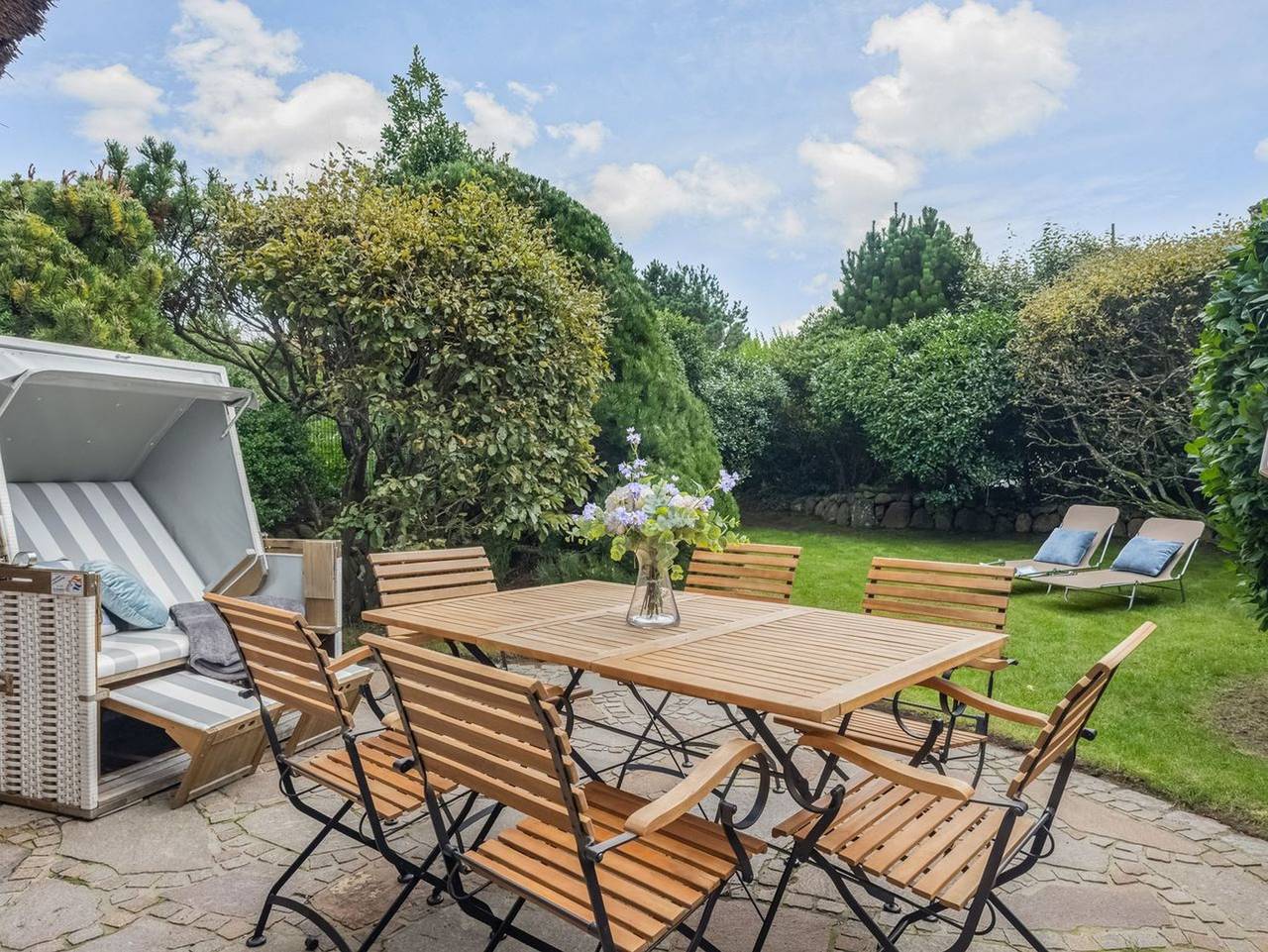 Haus Kamp - Exklusives Reetdachhaus für 6 Pers. mit Sauna, Kamin, Garten, Pkw-Stellplatz. in Kampen (Sylt), Sylt