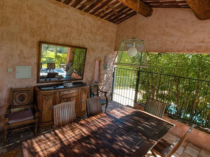 Casa de vacaciones con 4 dormitorios. in Rosellón, Parque natural regional del Luberon