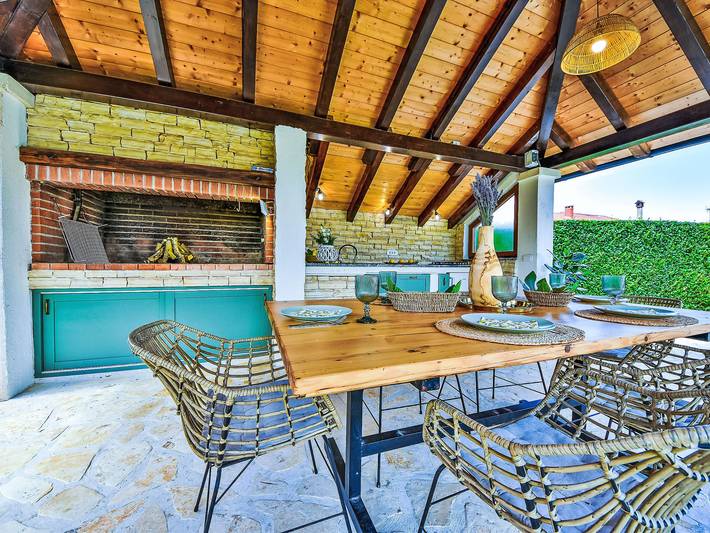 Ferienwohnung für 4 Personen, mit Terrasse und Garten in Biograd na Moru - 4