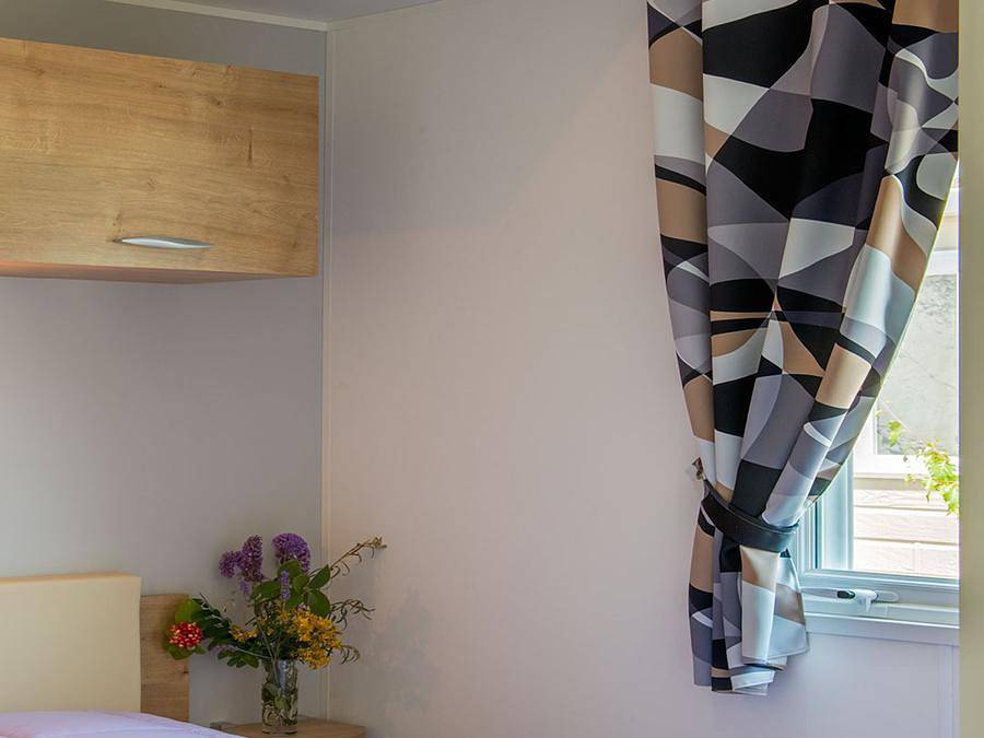 Camping L'Ecrin du Lac - Chalet 4 personas - Chalet 3 Piezas 4 Personas Aire Acondicionado + Tv in Chorges, Parque Nacional de los Ecrins