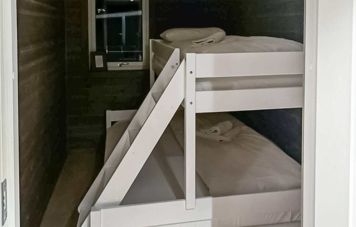 Hel ferielejlighed, Ferielejlighed for 5 personer med sauna in Geilo, Hol