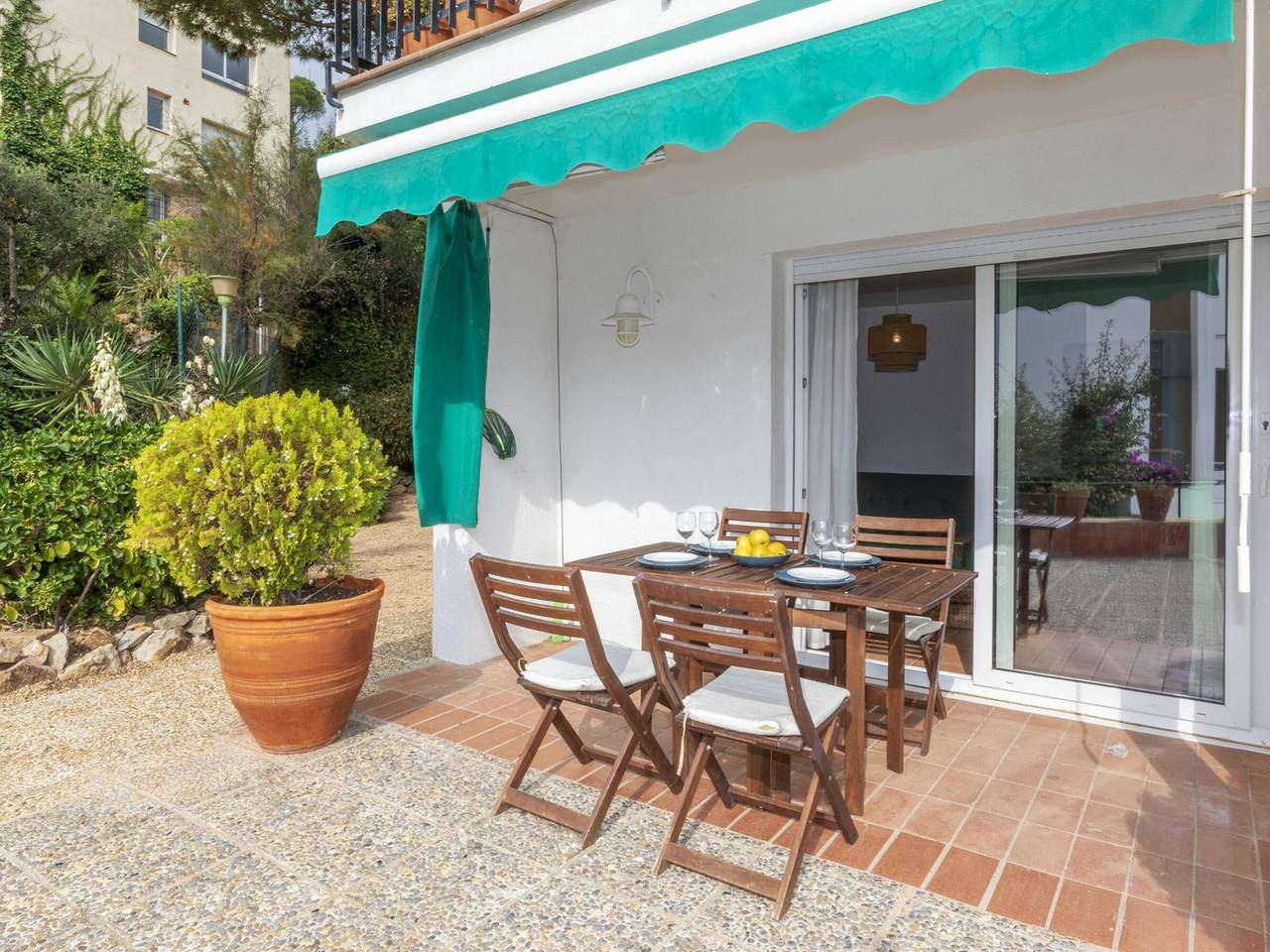 Appartement entier, Appartement Romantique à Tamariu, Terrasse Privée, Plage à 150m, Wi-Fi Inclus in Aigua Xelida, Tamariu