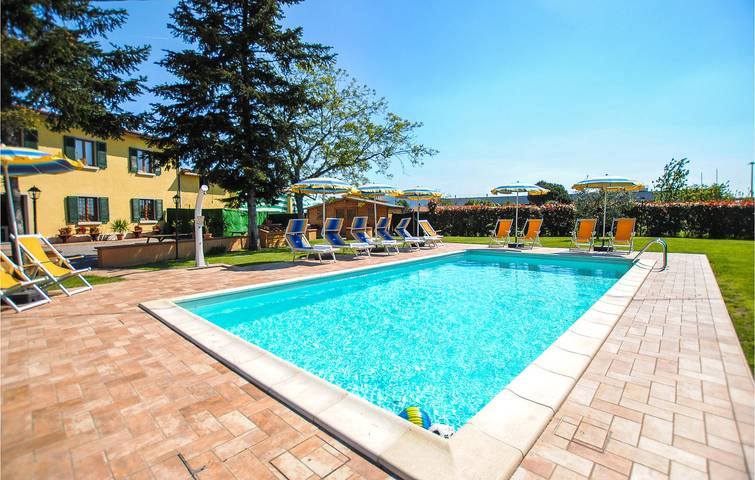 Gîte pour 6 personnes, avec piscine et jardin à Montecatini-Terme - 4