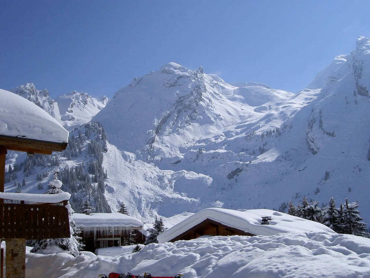 Appartement entier, Rez de chalet avec terrasse plein Sud, sur les pistes de ski de fond in Lac des Confins, La Clusaz