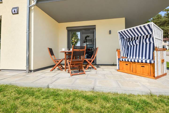 Appartement entier, Sonnenpark 05 - modern eingerichtet und Terrasse mit Strandkorb in Gothensee, Korswandt