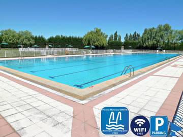 Casa rural para 8 personas, con piscina y vistas además de balcón y piscina para niños en Vitigudino