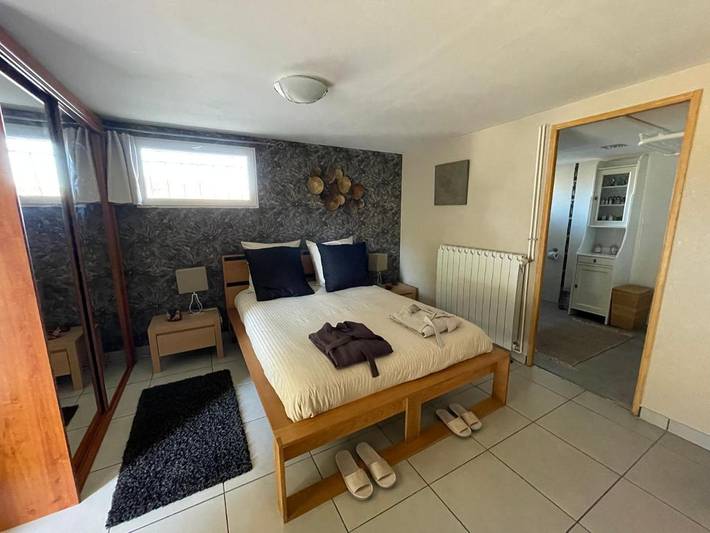 Gîte pour 7 personnes, avec sauna ainsi que vue et jardin à Chozeau - 3