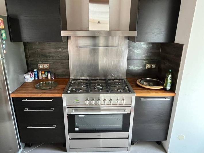 Location de vacances pour 7 personnes, avec vue ainsi que jardin et piscine à Mouzieys-Panens - 4