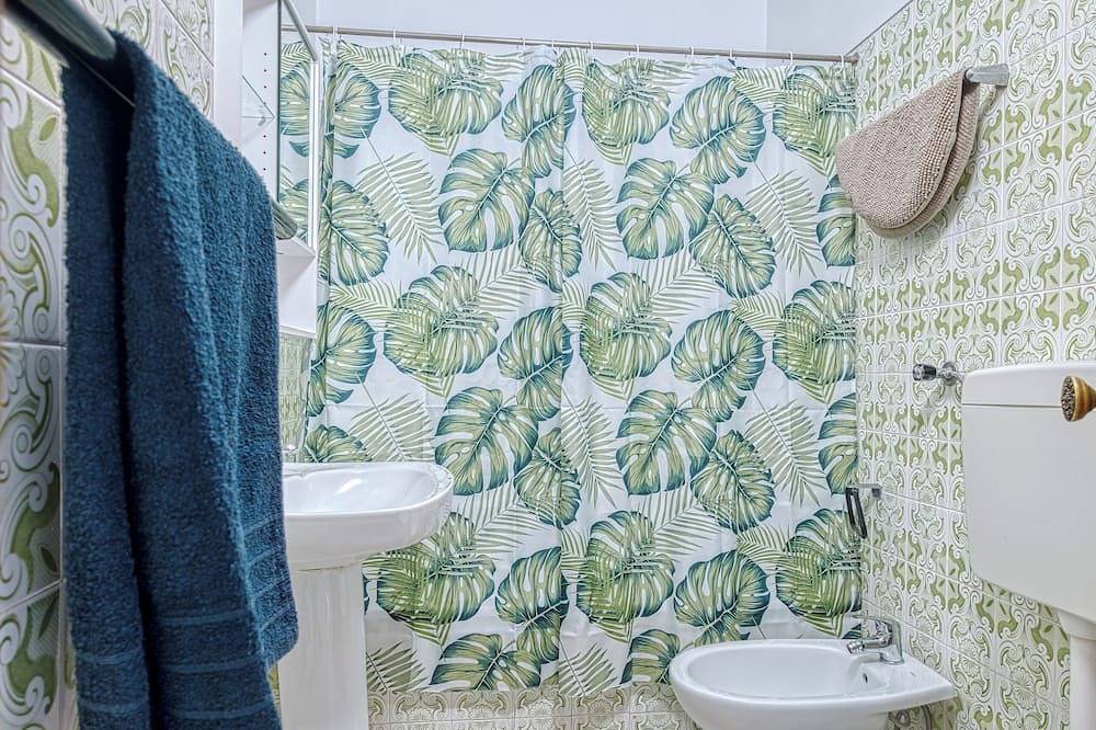 Ganze Wohnung, Over the Rainbow in Almada, Halbinsel von Setúbal