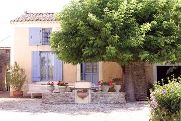 Gîte pour 4 personnes, avec jardin et terrasse à Loupiac