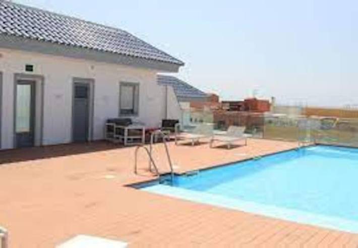 Apartamento de vacaciones para 4 personas, con balcón además de vistas y piscina - 1