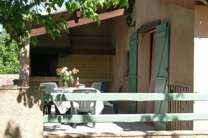 Ferienhaus für 4 Personen, mit Terrasse und Garten - 1