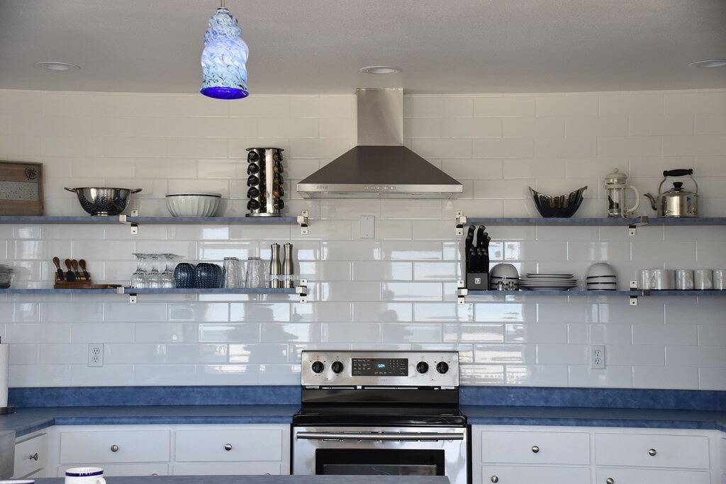 Küstenansichten mit einfachem Surf-Zugriff. Haus mit Garten und Spa ... Haustiere berücksichtigt! in Cayucos, San Luis Obispo County