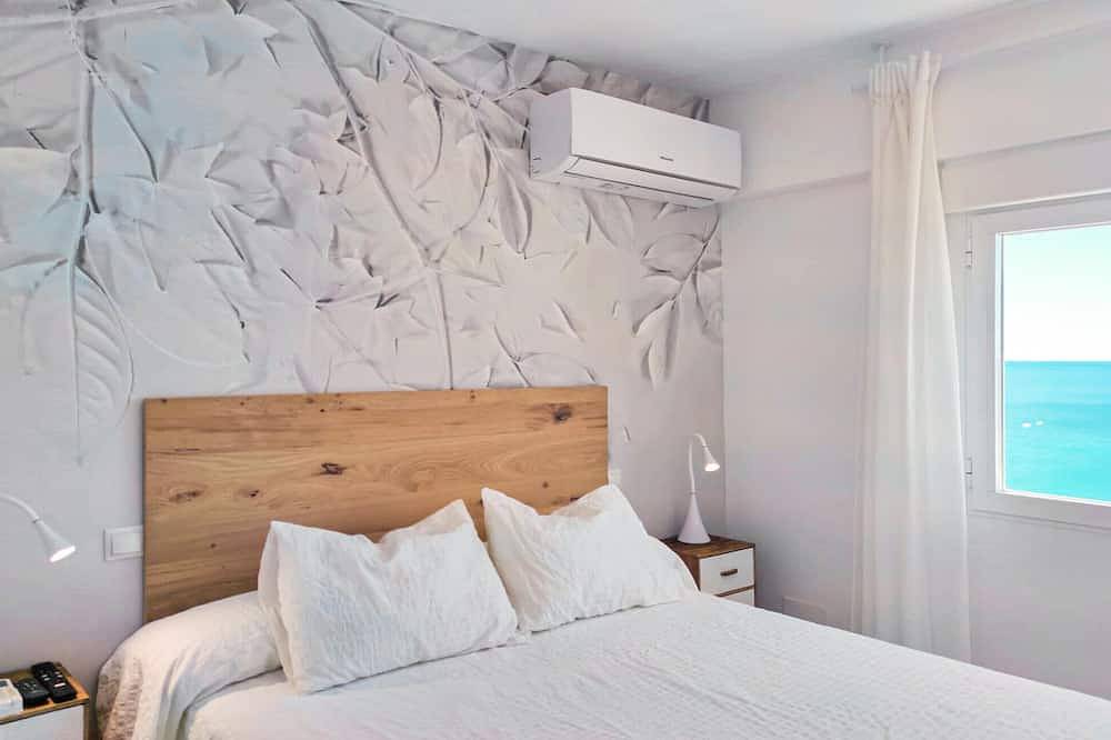 Entire apartment, Gorgeous apartment in Oropesa del Mar in Playa Morro de Gos, Oropesa del Mar