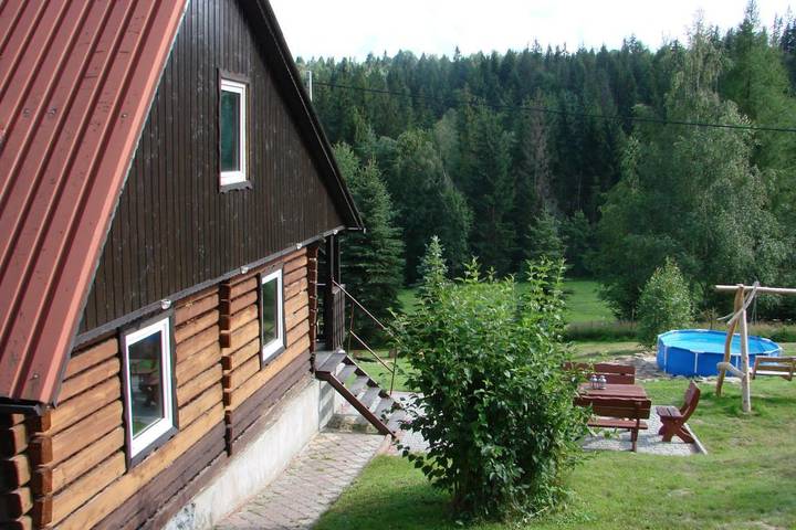 Dom dla 10 osób, z widok i basen oraz ogród, zwierzęta dozwolone w Kamesznica
