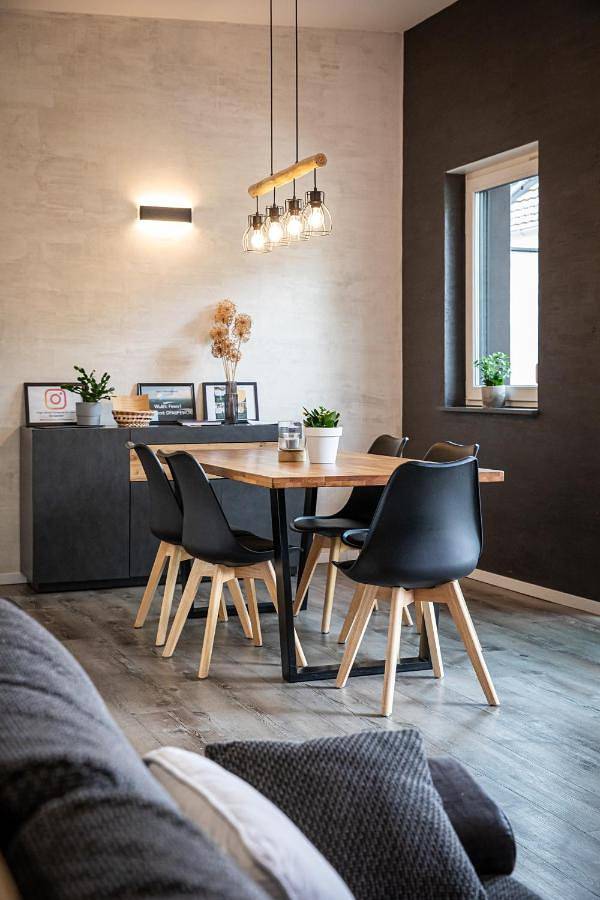 Ferienwohnung für 6 Personen, mit Terrasse und Whirlpool sowie Garten und Pool in Wendisch Rietz