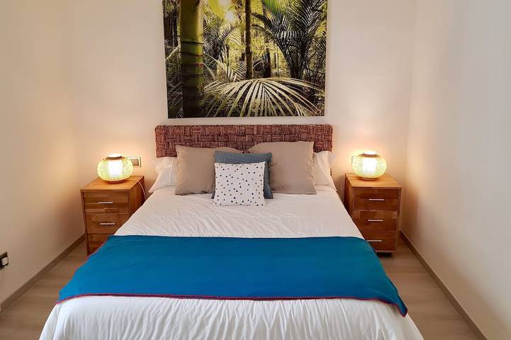 Ganze Wohnung, Salou hervorragende klimatisierte Wohnung 1. Linie, direkter Zugang zum Meer in Salou, Costa Dorada